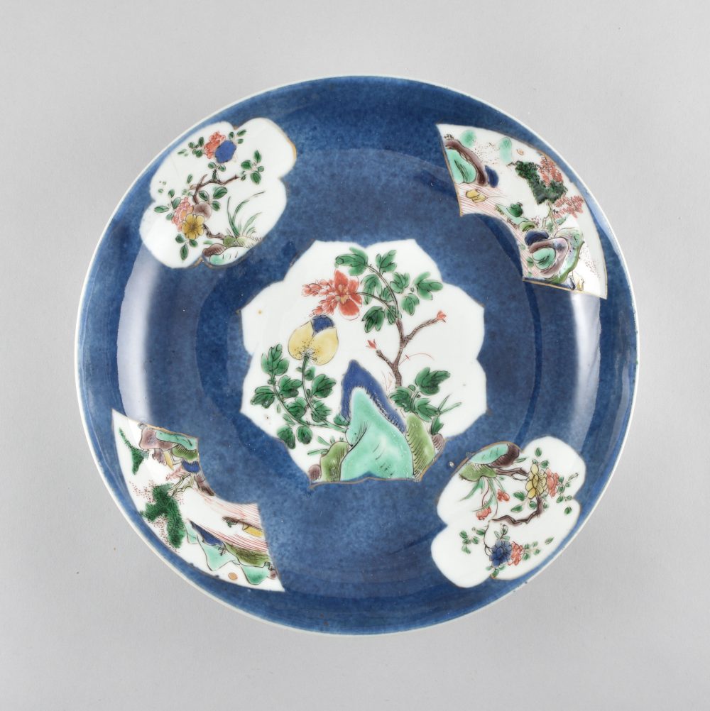Porcelain Kangxi (1662-1722), China Porcelain Kangxi (1662-1722), China