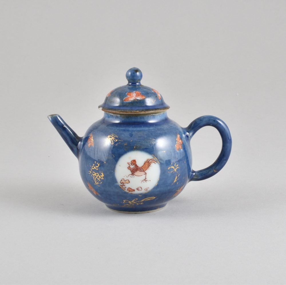 Porcelain Kangxi (1662-1722), China Porcelain Kangxi (1662-1722), China