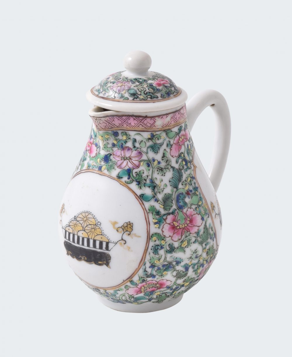 Famille rose Porcelain Yongzheng (1723-1735), China Famille rose Porcelain Yongzheng (1723-1735), China
