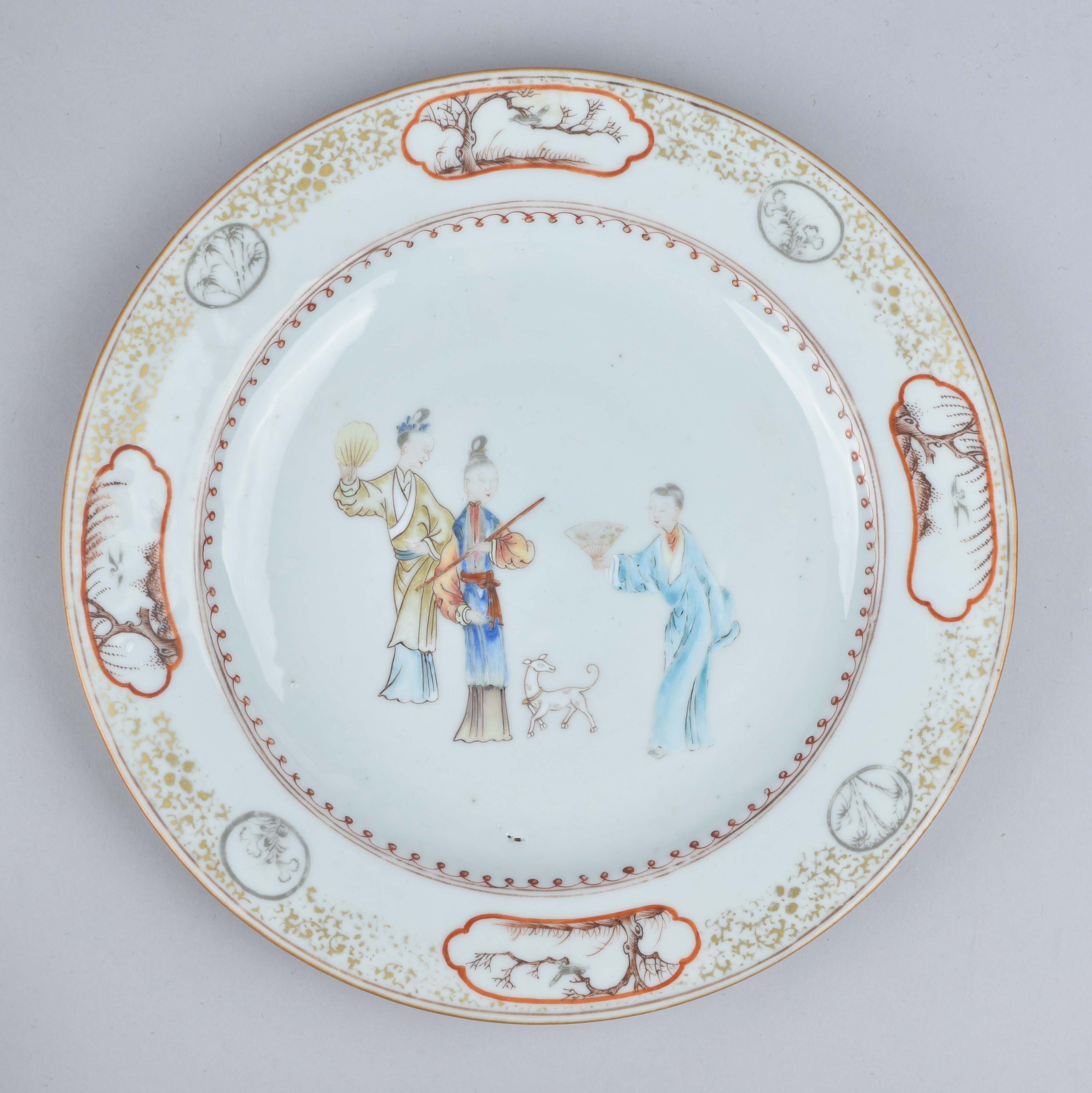 Famille rose Porcelain Qianlong period (1736-1795), China Famille rose Porcelain Qianlong period (1736-1795), China