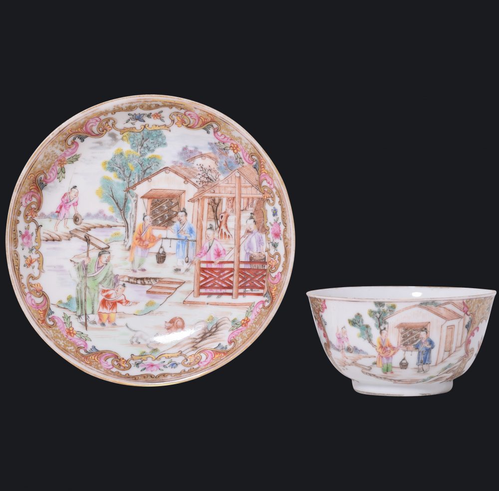 Famille rose Porcelain Qianlong (1735-1795), China Famille rose Porcelain Qianlong (1735-1795), China