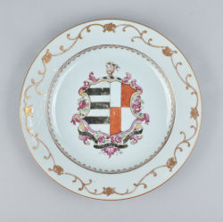 Porcelain Qianlong period (1736-1795), ca. 1752, China Porcelain Qianlong period (1736-1795), ca. 1752, China