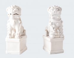 Porcelain Kangxi (1662-1722), China Porcelain Kangxi (1662-1722), China