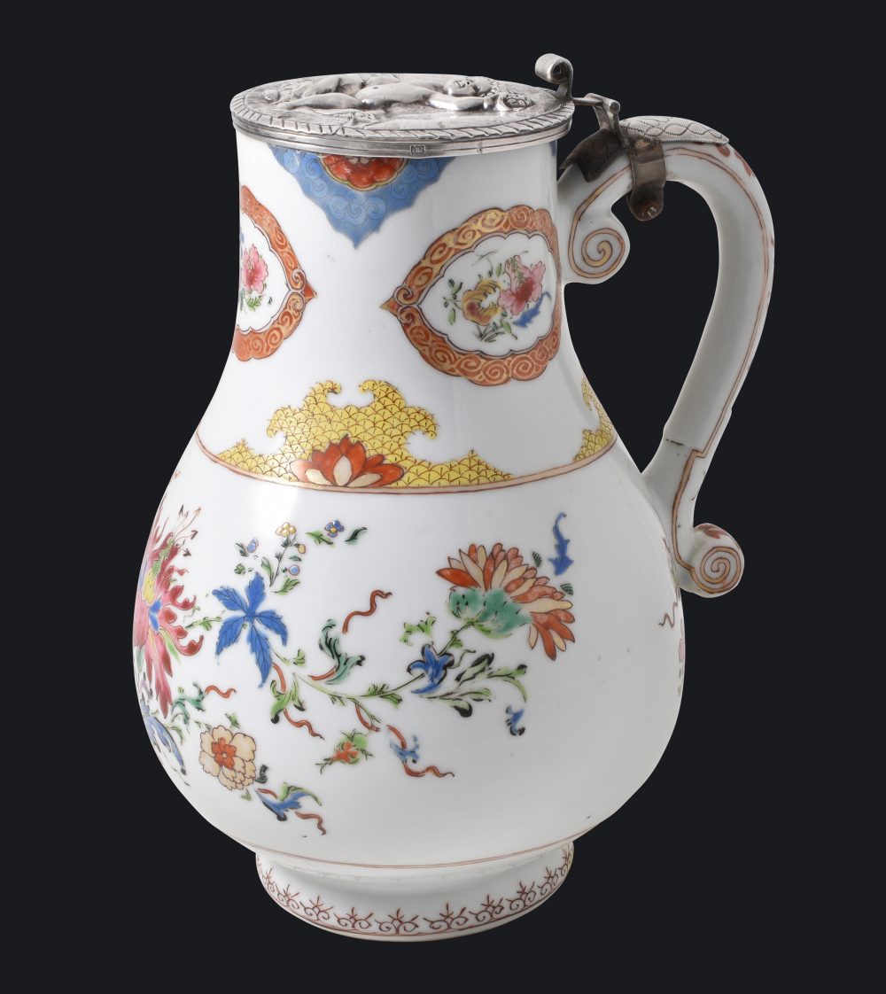 Famille rose Porcelain Qianlong (1735-1795), circa 1740, Chine Famille rose Porcelain Qianlong (1735-1795), circa 1740, Chine