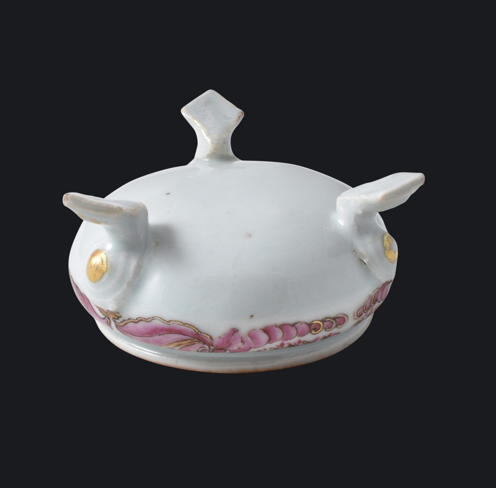 Famille rose Porcelaine Qianlong (1735-1795), China Famille rose Porcelaine Qianlong (1735-1795), China