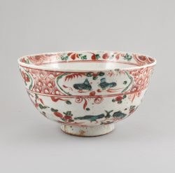 Porcelain Ming dynasty 16th/17th century, China Porcelain Ming dynasty 16th/17th century, China