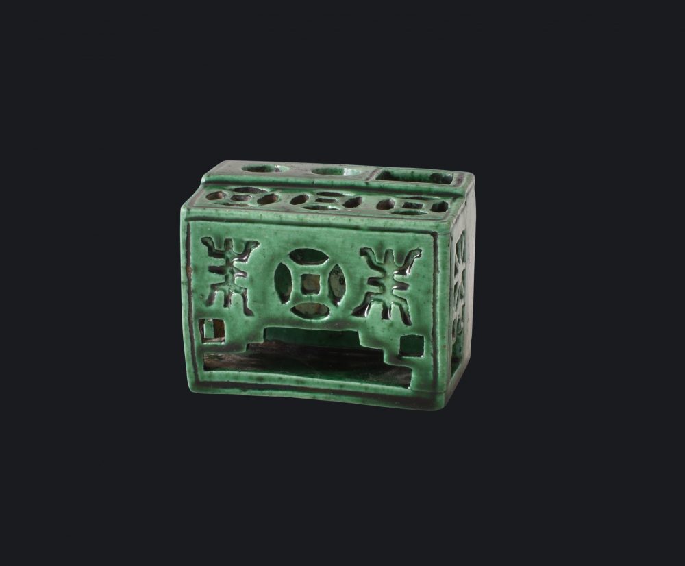 Porcelain (biscuit) Kangxi (1662-1722), China Porcelain (biscuit) Kangxi (1662-1722), China