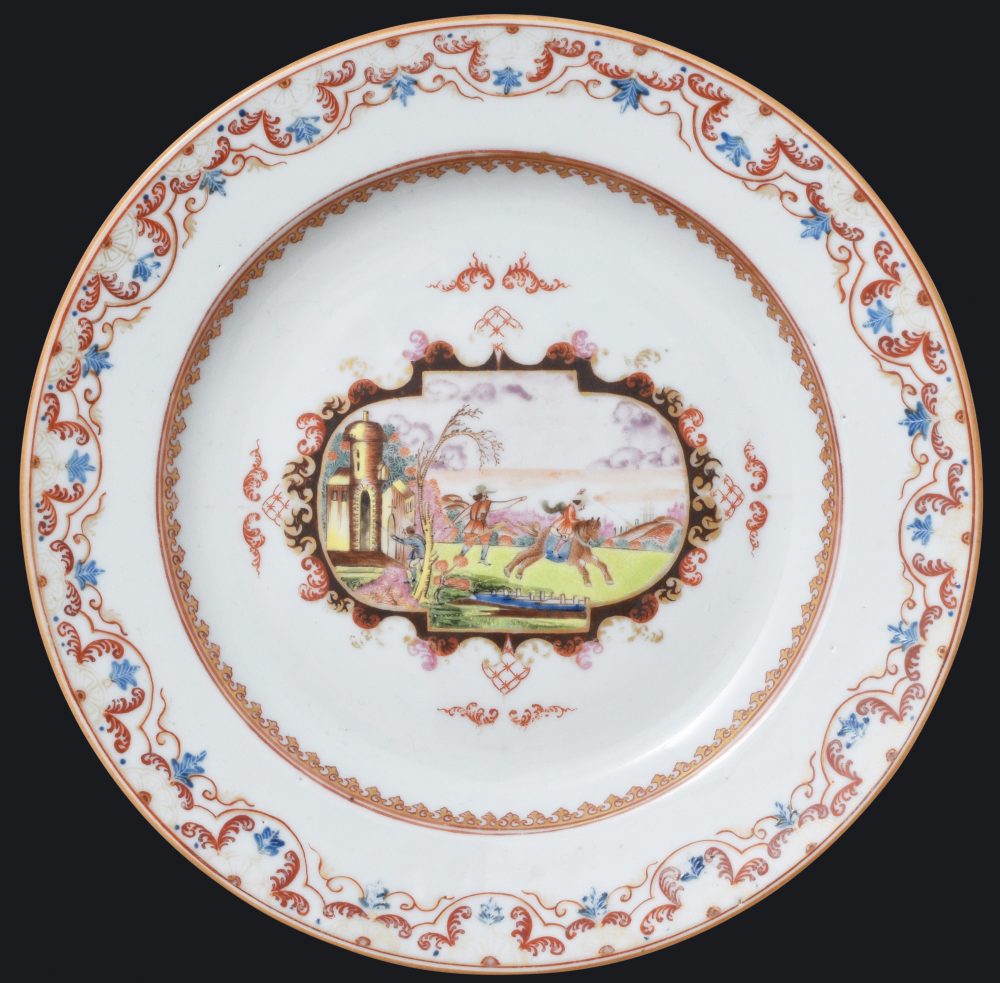Porcelain Qianlong (1735-1795), China Porcelain Qianlong (1735-1795), China