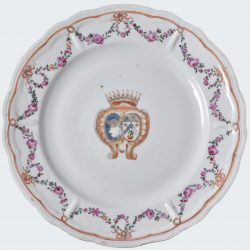 Porcelain Qianlong (1735-1795), ca. 1770, China Porcelain Qianlong (1735-1795), ca. 1770, China