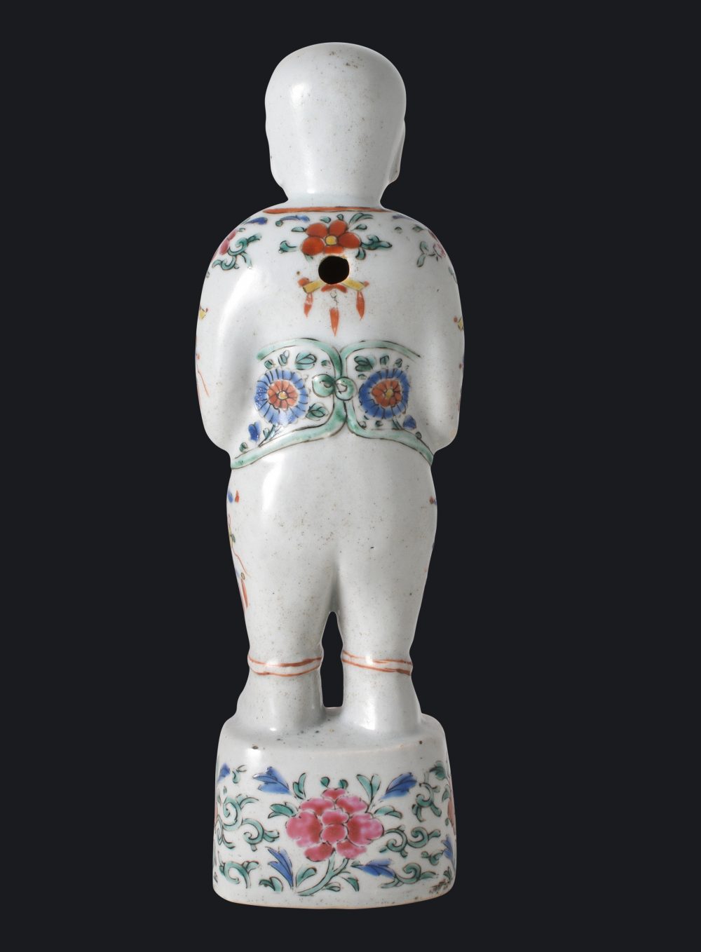 Famille rose Porcelain Yongzheng (1723-1735)/ early Qianlong period (1736-1795), China Famille rose Porcelain Yongzheng (1723-1735)/ early Qianlong period (1736-1795), China