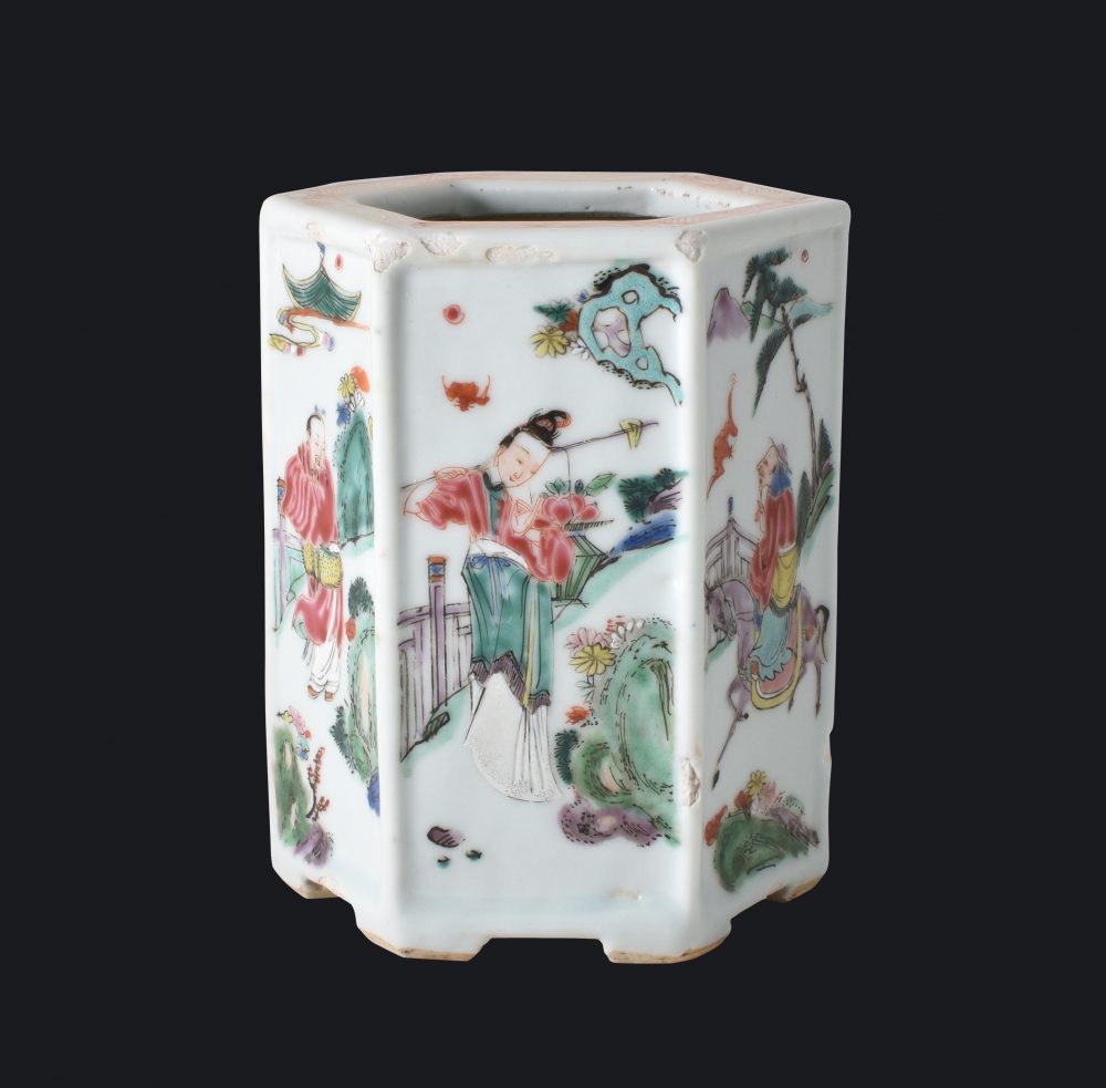 Famille rose Porcelain Yongzheng (1723-1735), China