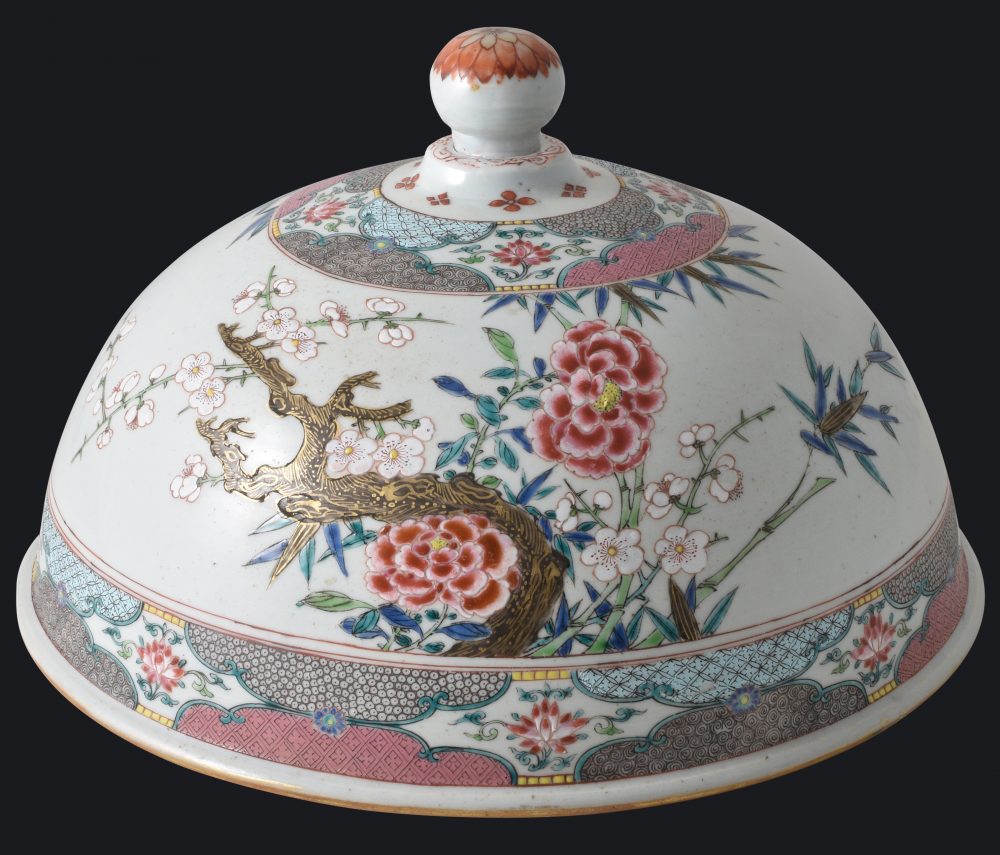 Famille rose Porcelain Yongzheng (1723-1735) / Qianlong period (1736-1795), ca. 1730/1745, China Famille rose Porcelain Yongzheng (1723-1735) / Qianlong period (1736-1795), ca. 1730/1745, China