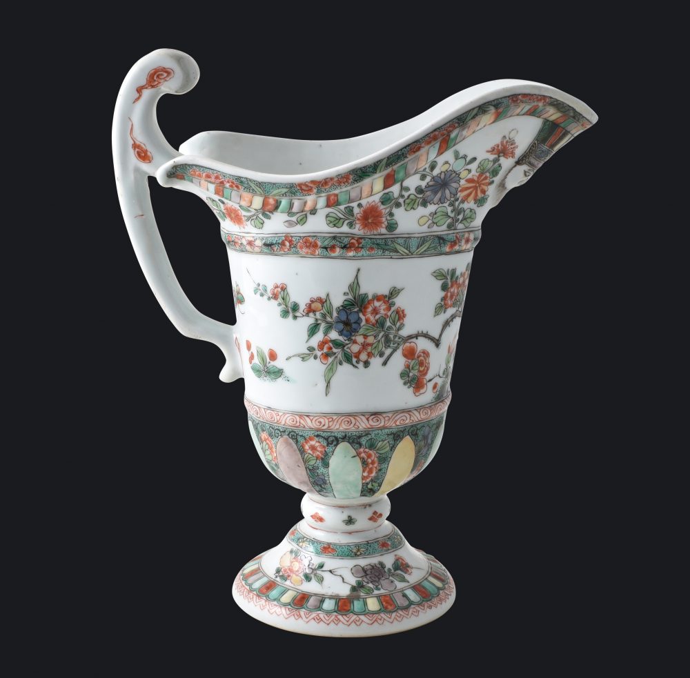 Famille verte Porcelain Kangxi (1662-1722), China (for the French market) Famille verte Porcelain Kangxi (1662-1722), China (for the French market)