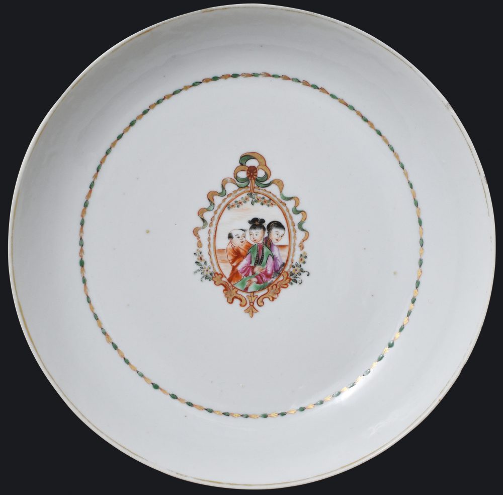 Famille rose Porcelain Qianlong (1735-1795), circa 1780, China Famille rose Porcelain Qianlong (1735-1795), circa 1780, China