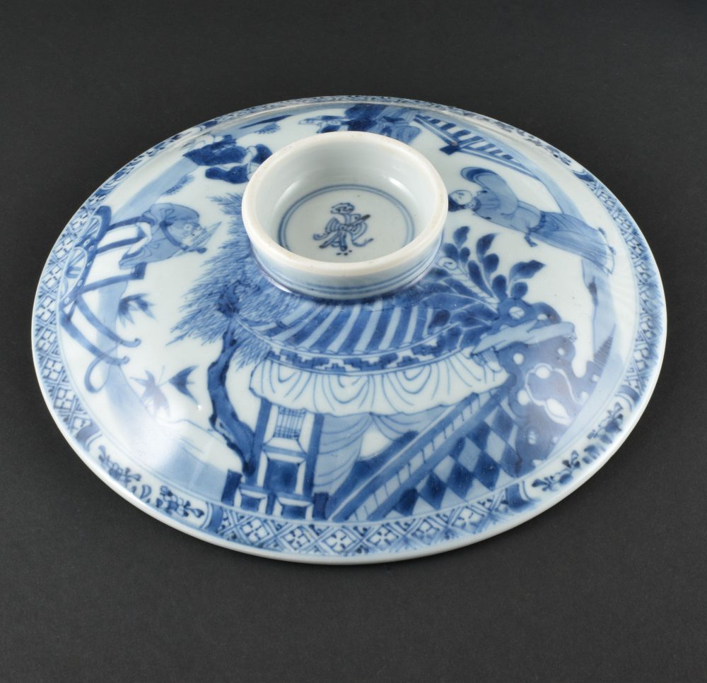 Porcelain Kangxi (1662-1722), China Porcelain Kangxi (1662-1722), China
