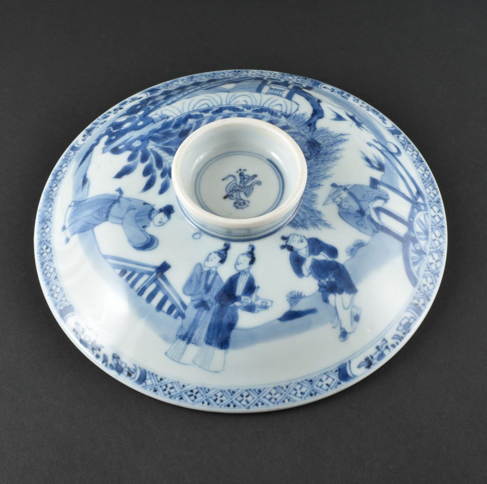 Porcelain Kangxi (1662-1722), China Porcelain Kangxi (1662-1722), China