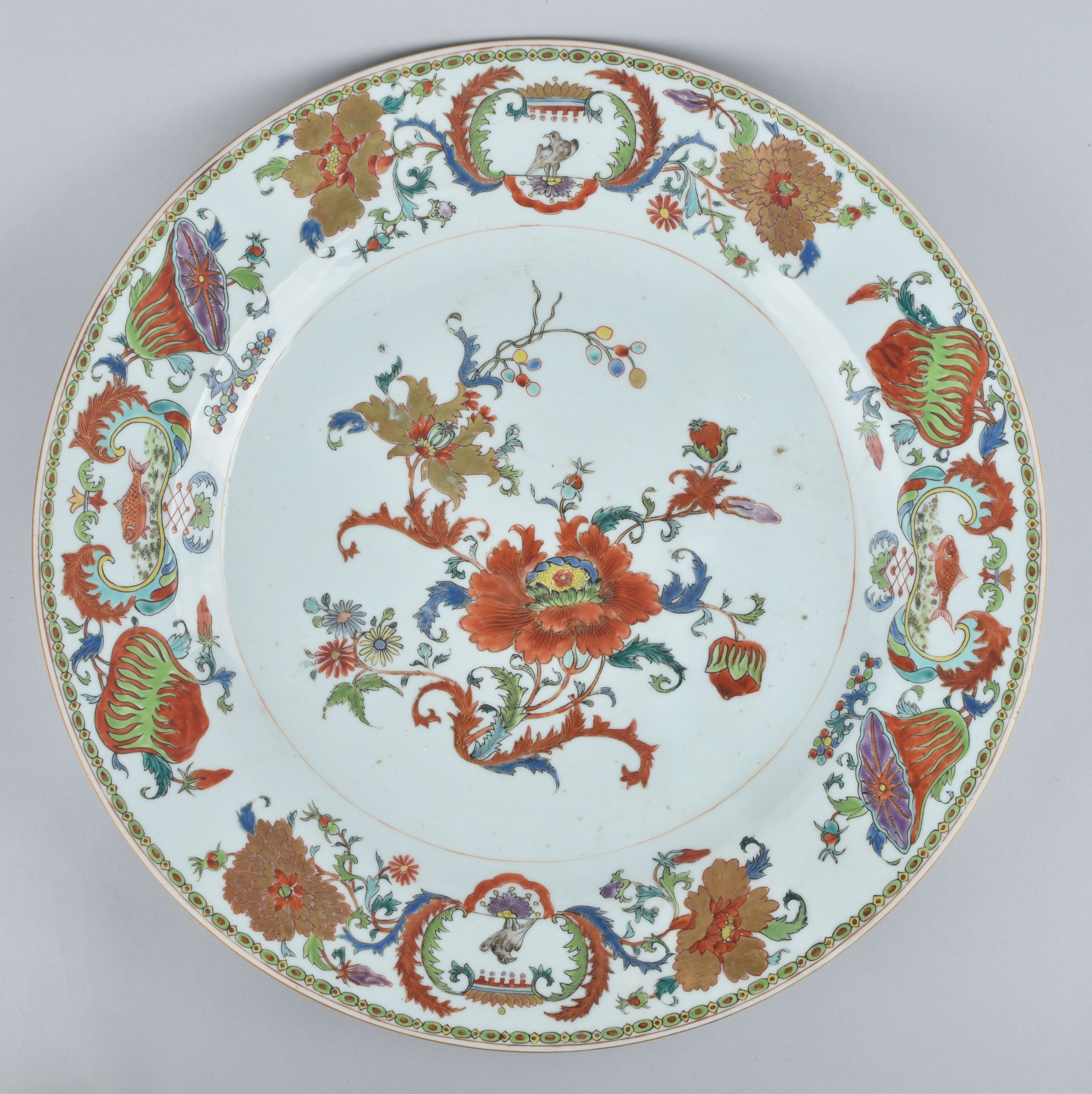 Famille rose Porcelaine Qianlong (1735-1795), ca. 1745, China Famille rose Porcelaine Qianlong (1735-1795), ca. 1745, China