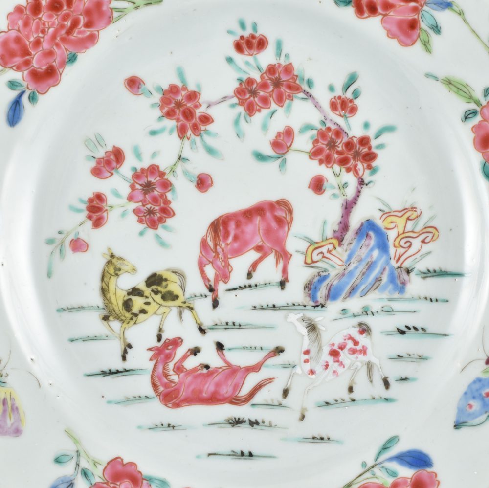 Famille rose Porcelain Yongzheng (1723-1735), ca. 1730/1740, China Famille rose Porcelain Yongzheng (1723-1735), ca. 1730/1740, China