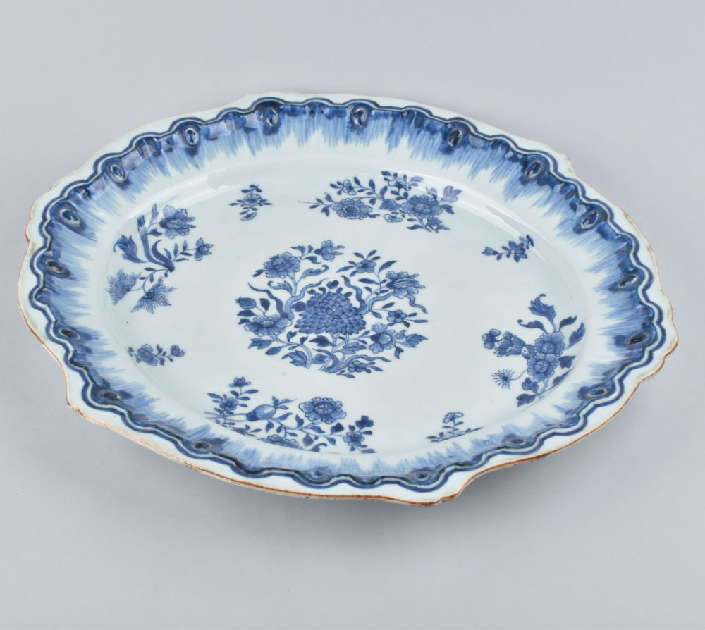 Porcelain Qianlong (1735-1795), circa 1770, China, possibly for the German market