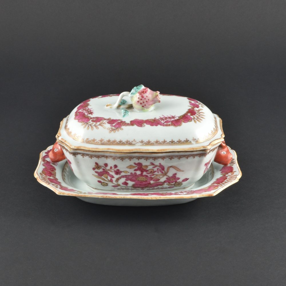 Famille rose Porcelain Qianlong (1735-1795), circa 1760, China Famille rose Porcelain Qianlong (1735-1795), circa 1760, China