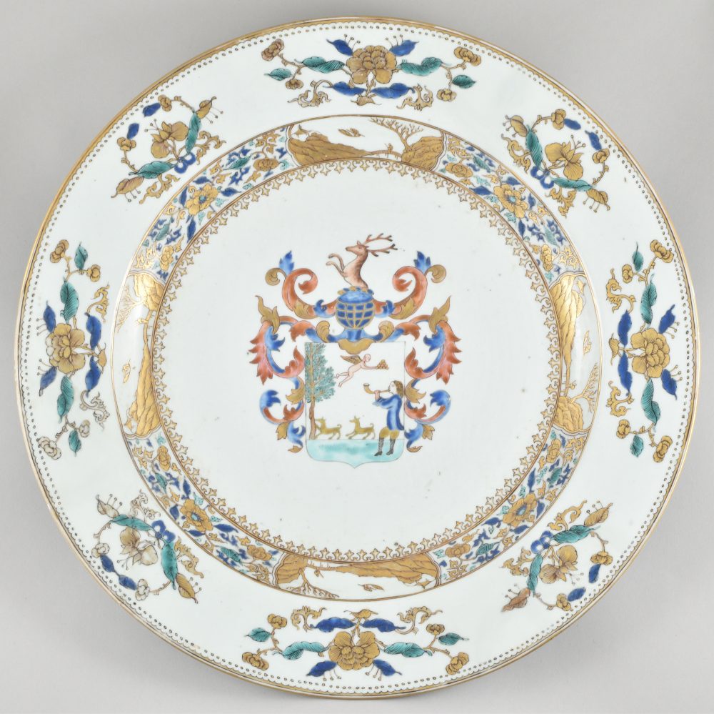 Porcelain Yongzheng (1723-1735), ca. 1733, China Porcelain Yongzheng (1723-1735), ca. 1733, China