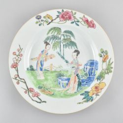 Famille rose Porcelain Yongzheng (1723-1735), China Famille rose Porcelain Yongzheng (1723-1735), China