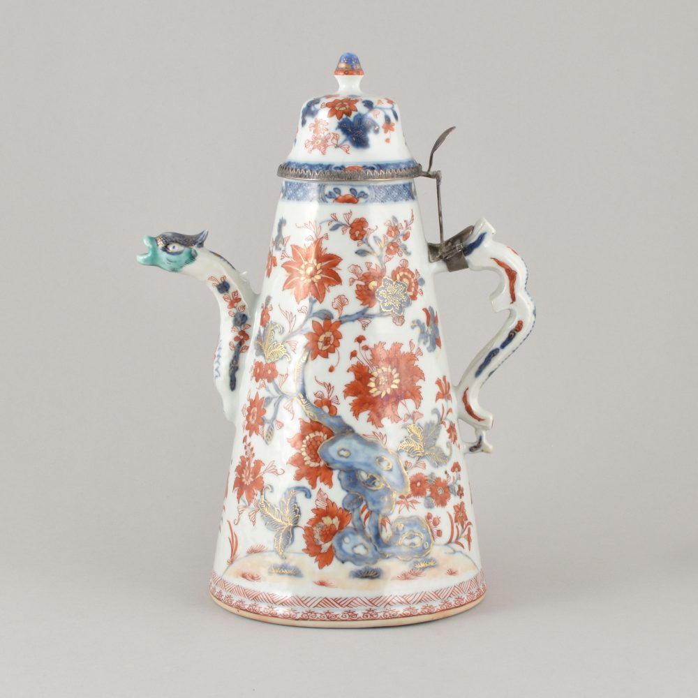 Porcelain Yongzheng (1723-1735), China Porcelain Yongzheng (1723-1735), China