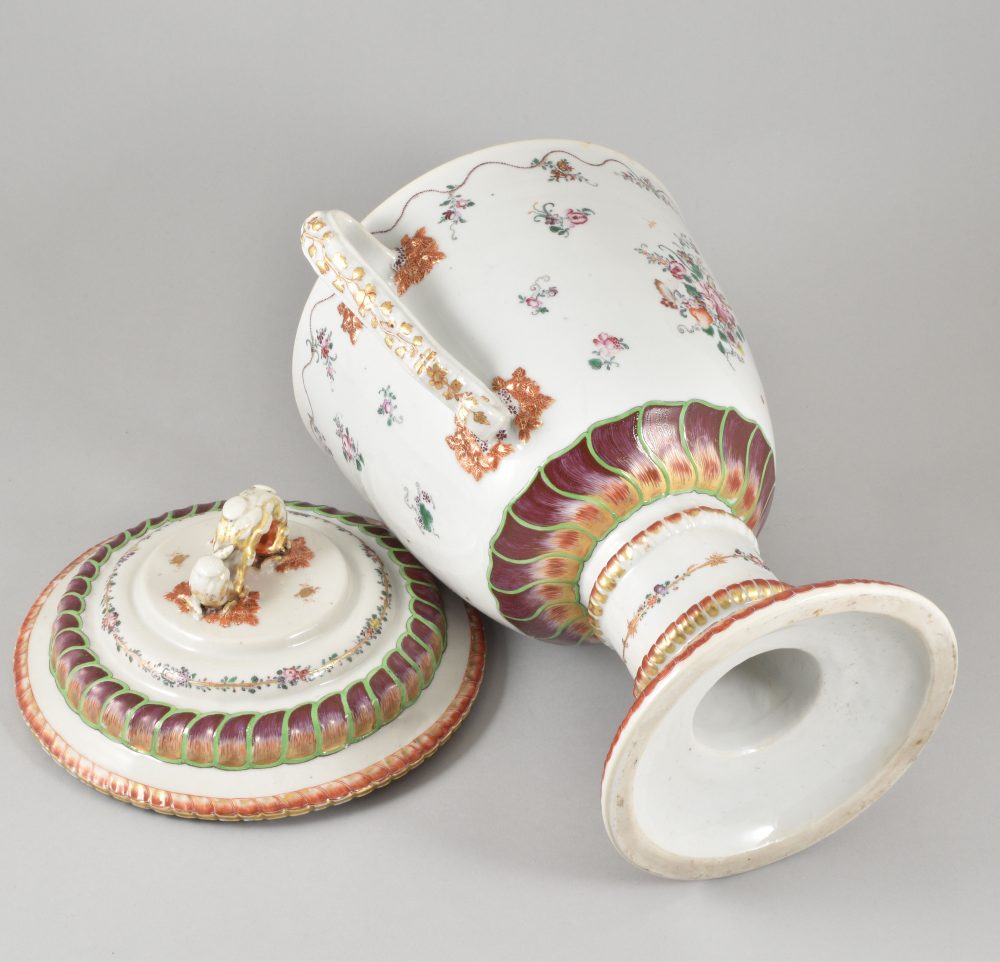 Porcelain Qianlong (1735-1795), circa 1780/90, China