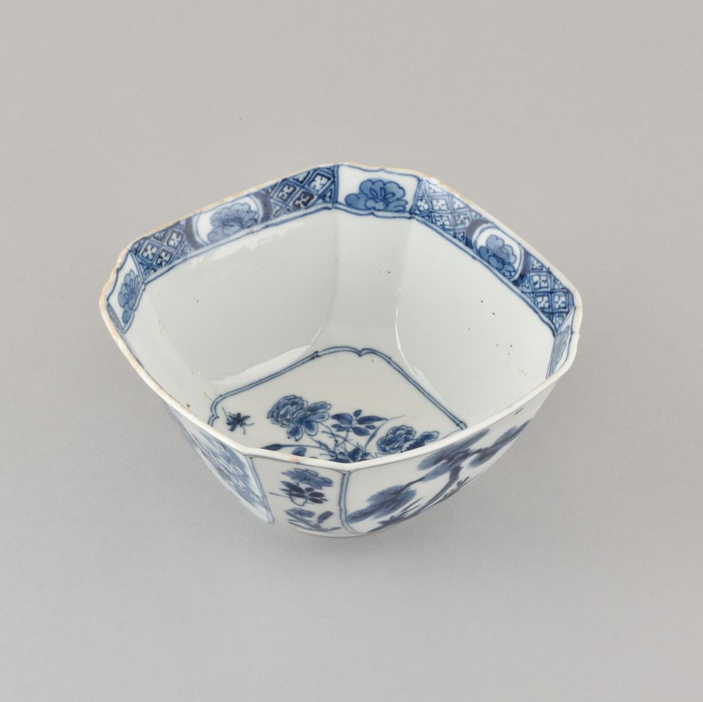 Porcelain Kangxi (1662-1722), China Porcelain Kangxi (1662-1722), China