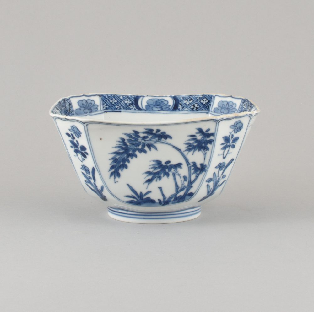 Porcelain Kangxi (1662-1722), China Porcelain Kangxi (1662-1722), China
