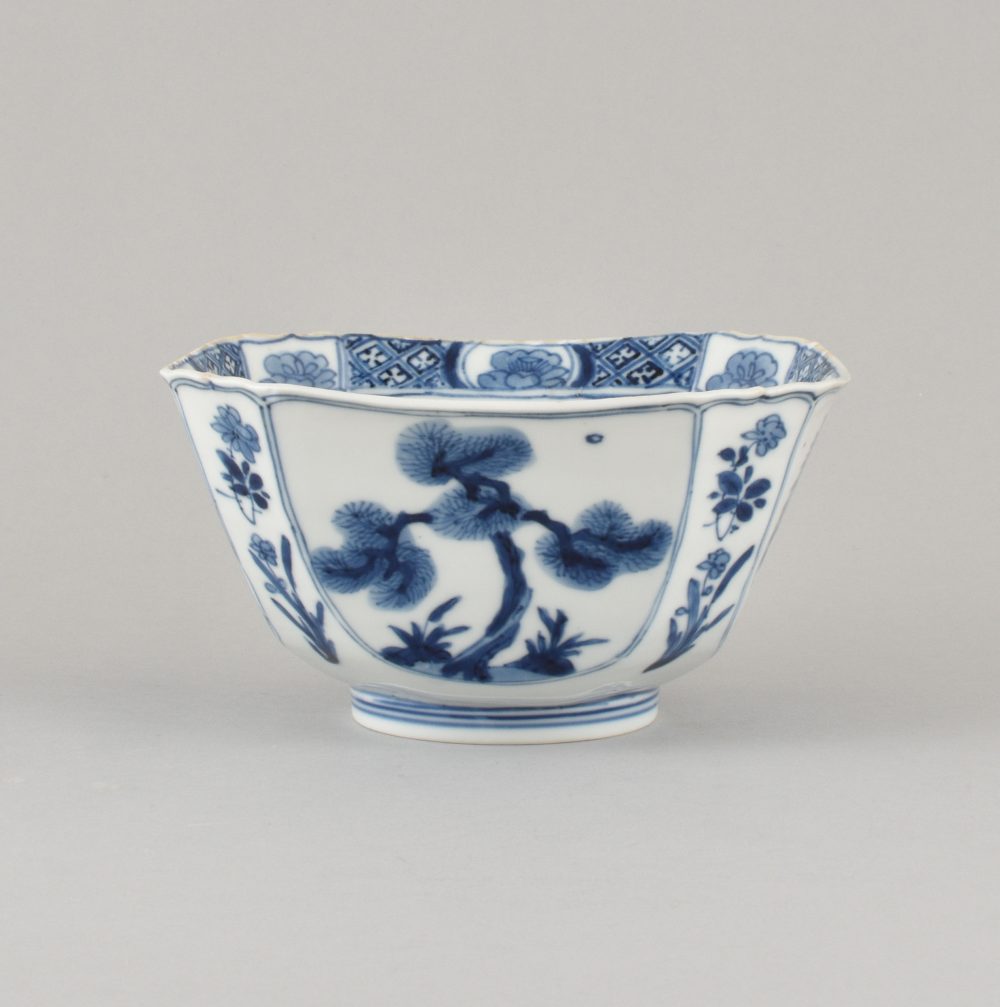 Porcelain Kangxi (1662-1722), China Porcelain Kangxi (1662-1722), China