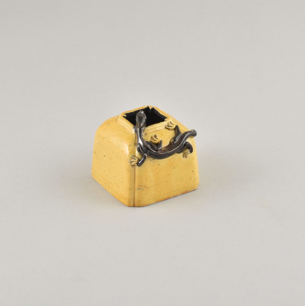 Porcelain Kangxi (1662-1722), China Porcelain Kangxi (1662-1722), China