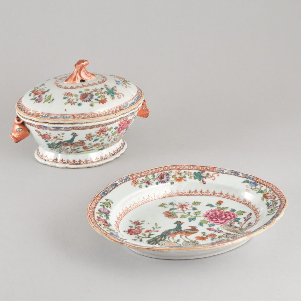 Famille rose Porcelain Qianlong (1735-1795), China Famille rose Porcelain Qianlong (1735-1795), China