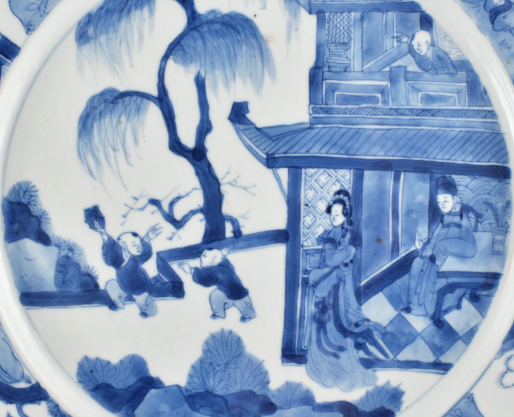 Porcelain Kangxi (1662-1722), late 17th century , China Porcelain Kangxi (1662-1722), late 17th century , China