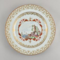 Famille rose Porcelain Qianlong (1735-1795), ca. 1750, China Famille rose Porcelain Qianlong (1735-1795), ca. 1750, China