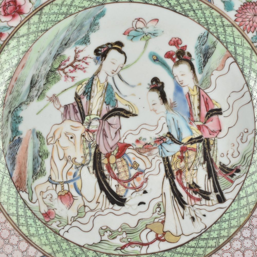 Famille rose Porcelain Yongzheng (1723-1735), circa 1730, China Famille rose Porcelain Yongzheng (1723-1735), circa 1730, China
