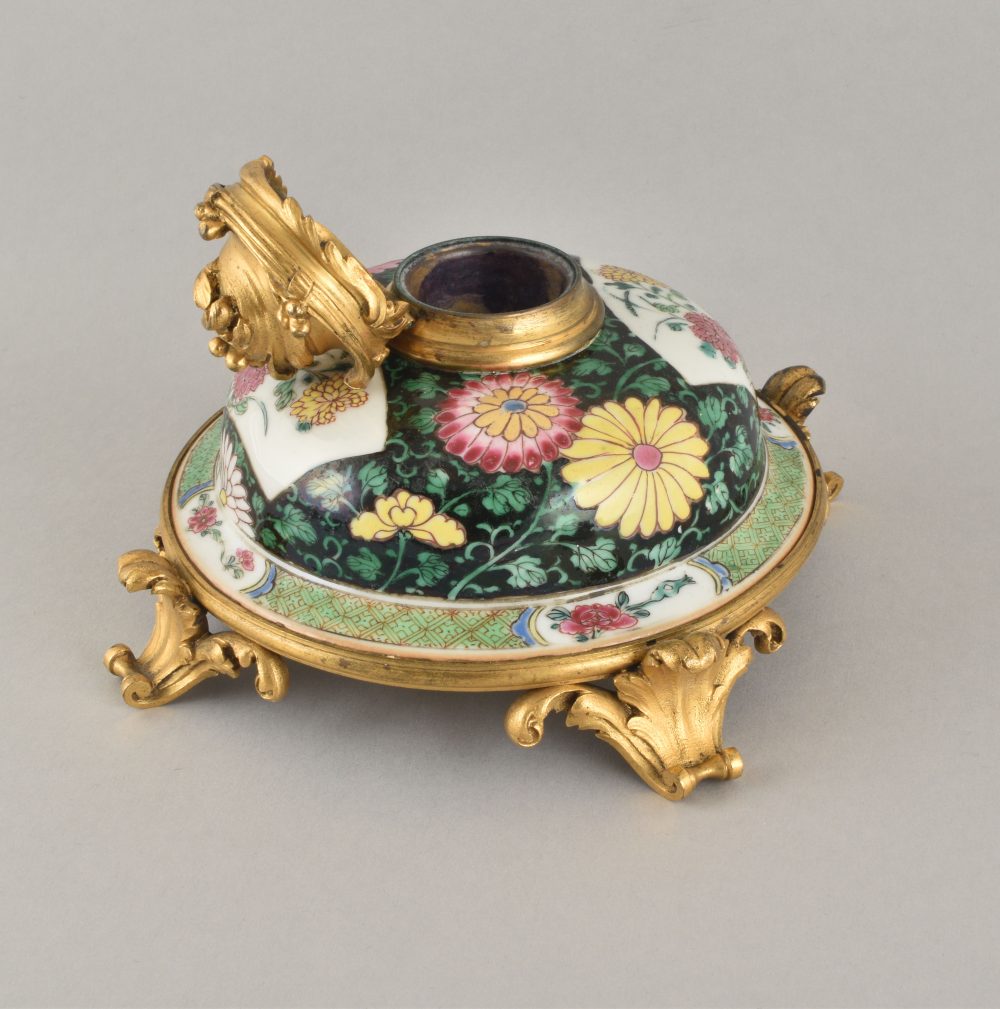 Famille rose Porcelain and bronze gilt Yongzheng period (1723-1735) for the porcelain, 19th century for the bronze gilt, China and France Famille rose Porcelain and bronze gilt Yongzheng period (1723-1735) for the porcelain, 19th century for the bronze gilt, China and France