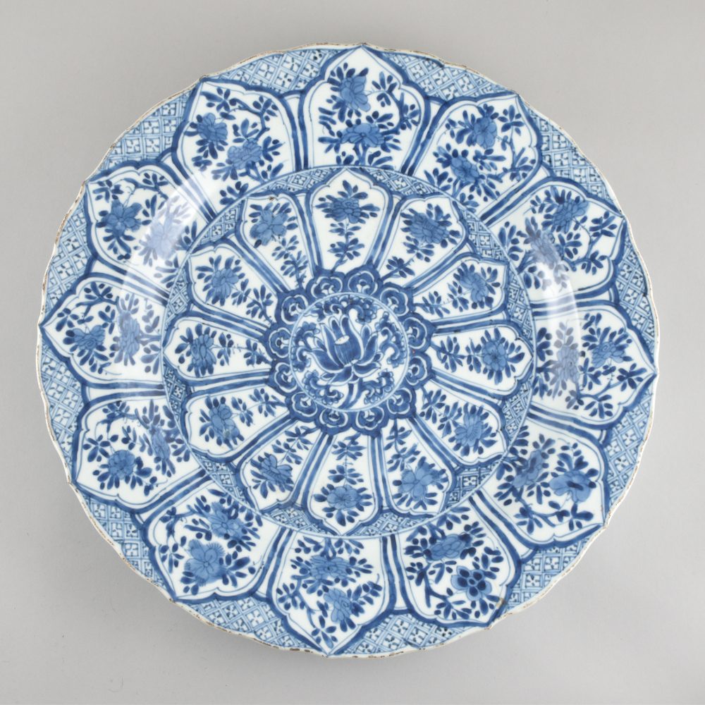 Porcelain Kangxi (1662-1722), China Porcelain Kangxi (1662-1722), China