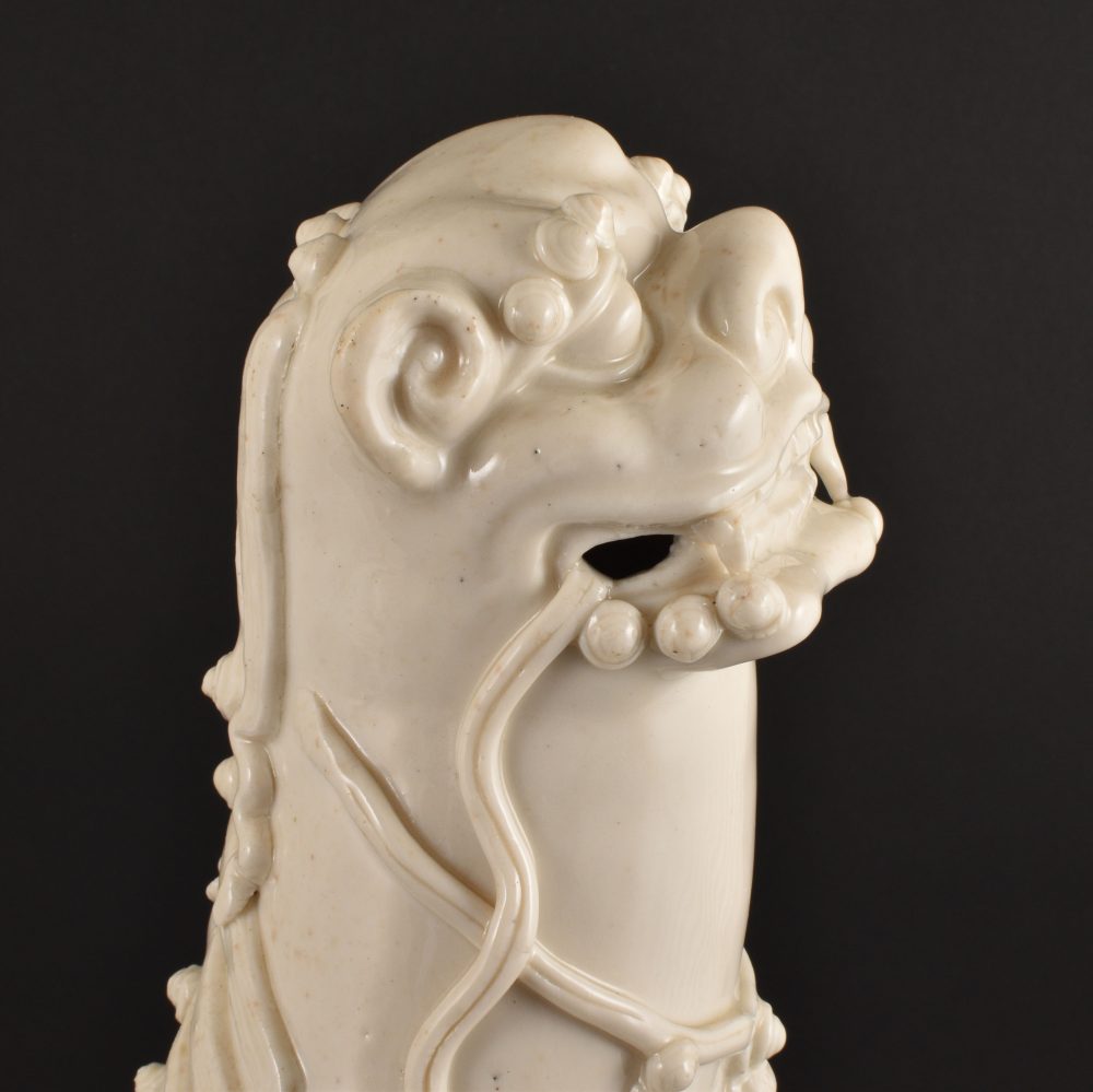 Porcelain Kangxi (1662-1722), China Porcelain Kangxi (1662-1722), China