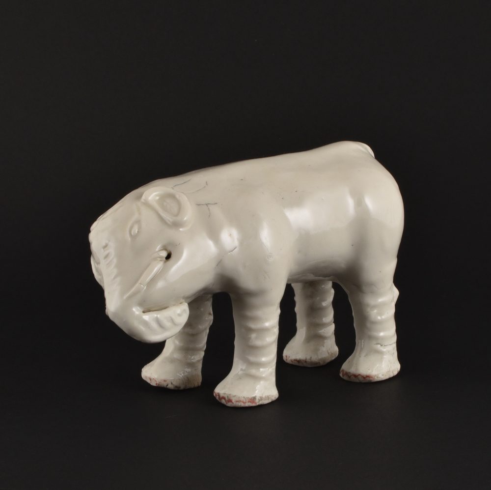 Porcelaine Kangxi (1662-1722), ca. 1675-1725, China Porcelaine Kangxi (1662-1722), ca. 1675-1725, China