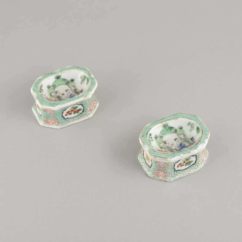 Famille rose Porcelain Qianlong period (1736-1795), circa 1738/1740, China Famille rose Porcelain Qianlong period (1736-1795), circa 1738/1740, China