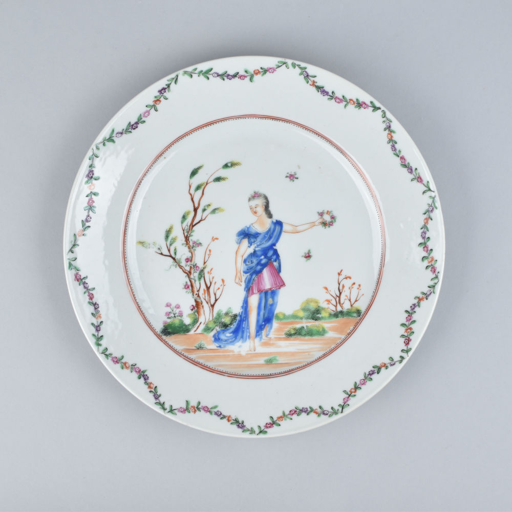 Porcelain Qianlong (1736-1795), ca. 1775, China Porcelain Qianlong (1736-1795), ca. 1775, China