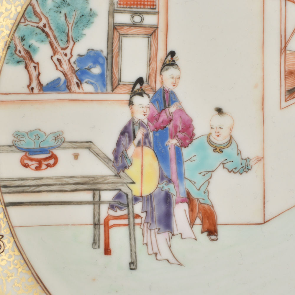 Famille rose Porcelain Qianlong (1735-1795), circa 1750/1760, China Famille rose Porcelain Qianlong (1735-1795), circa 1750/1760, China
