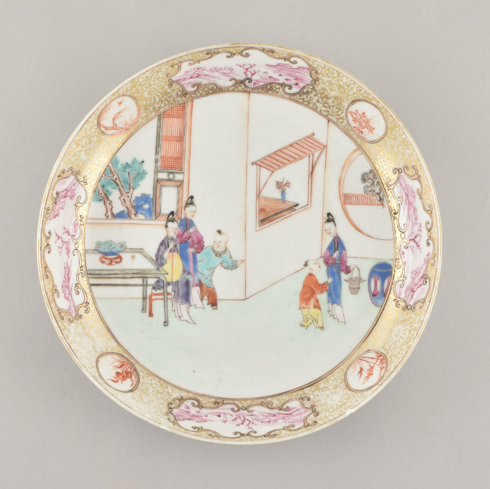 Famille rose Porcelain Qianlong (1735-1795), circa 1750/1760, China