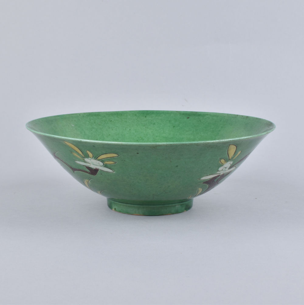 Famille verte Porcelain (biscuit) Kangxi (1662-1722), China Famille verte Porcelain (biscuit) Kangxi (1662-1722), China