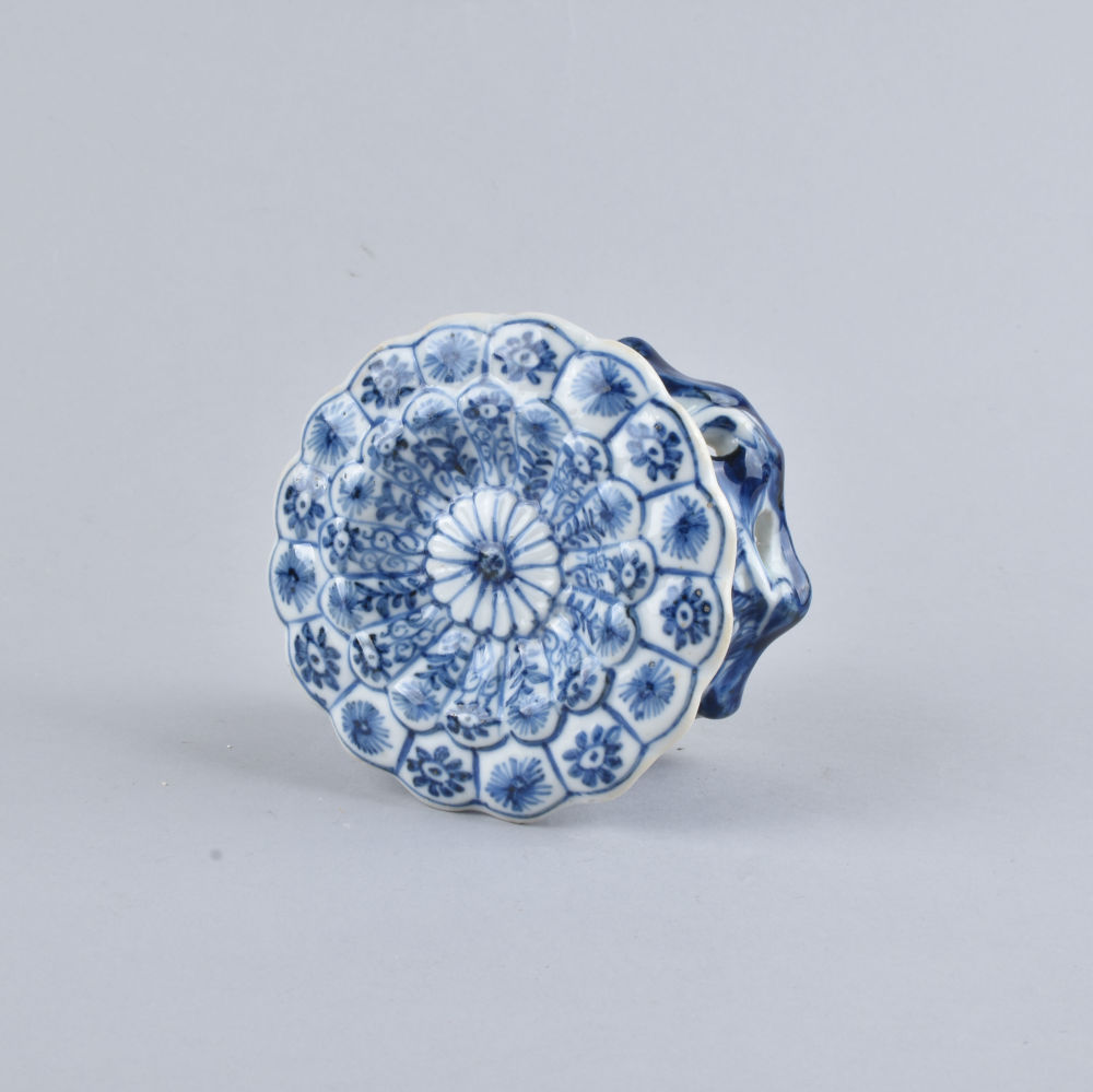 Porcelain Kangxi (1662-1722), China Porcelain Kangxi (1662-1722), China