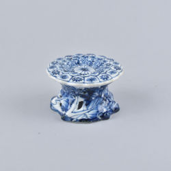 Porcelain Kangxi (1662-1722), China Porcelain Kangxi (1662-1722), China