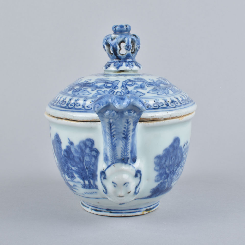 Porcelain Qianlong (1735-1795), circa 1750, China