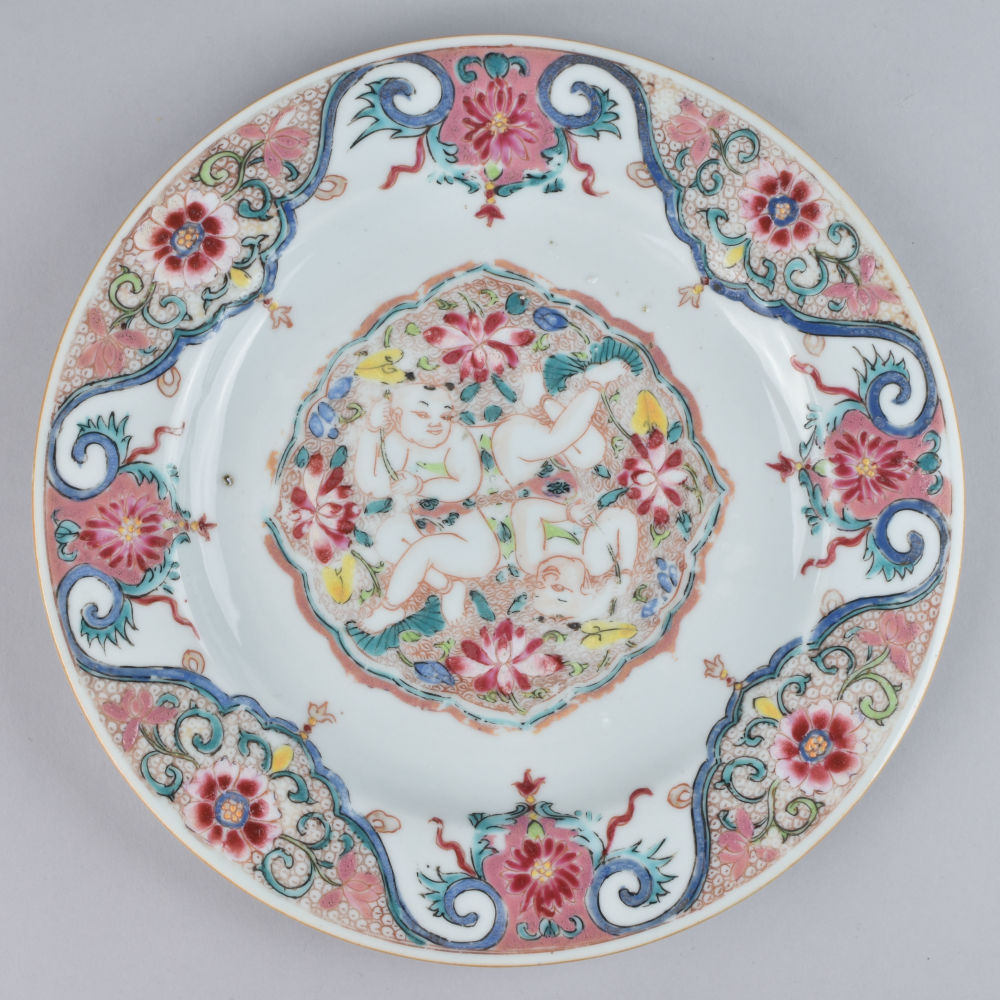 Famille rose Porcelain Yongzheng (1723-1735), circa 1735, China Famille rose Porcelain Yongzheng (1723-1735), circa 1735, China