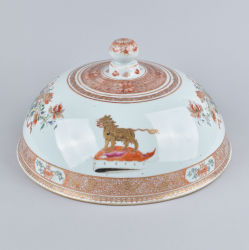 Porcelain Yongzheng (1723-1735), circa 1724, China Porcelain Yongzheng (1723-1735), circa 1724, China